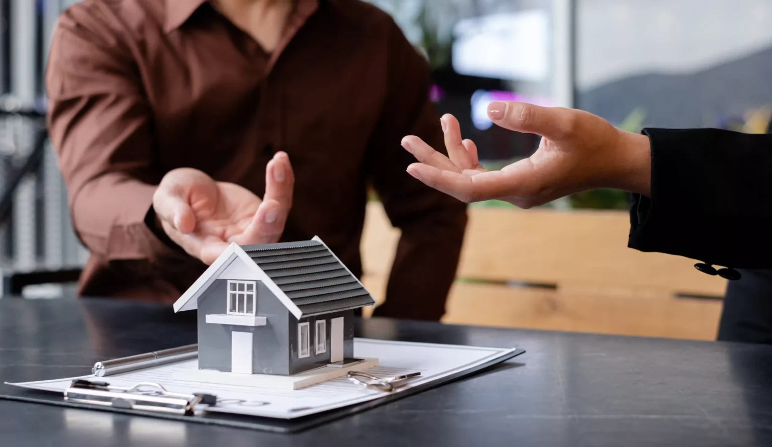 When Property Disputes Escalate: Understanding Your Legal Options and What to Expect real estate litigation lawyers